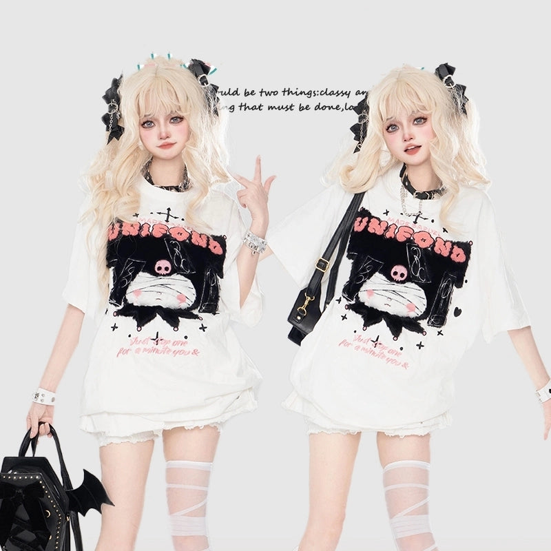 Kawaii Kurome Embroidered Round Neck T-shirt