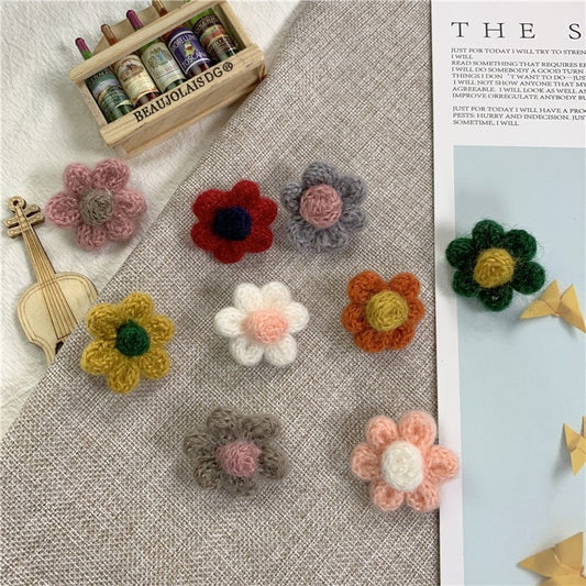 Kawaii Small Flower Brooch.