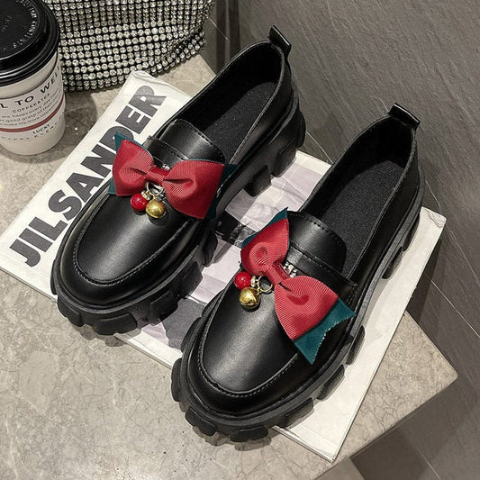 Black Bows Round Toe PU Leather Lolita Pumps