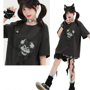 Kawaii Plush Wolf Graphic Oversized T-Shirt