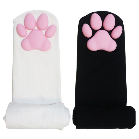 Көптеген жалаңаш қарт әйелдер бір жерде фото