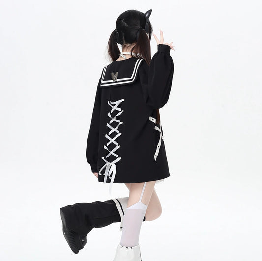 Soft Asia Style Butterfly Embroidered Navy Collar Blouse