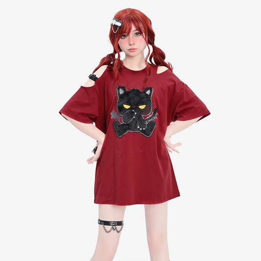 Sweet Cool Style Little Devil Cat Embroidered Off-shoulder T-shirt