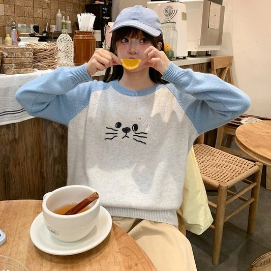 Sweet Girlish Style Blue Kitten Embroidered Sweater