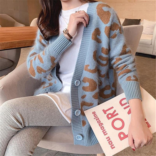 Kawaii Leopard V Neck Sweaters