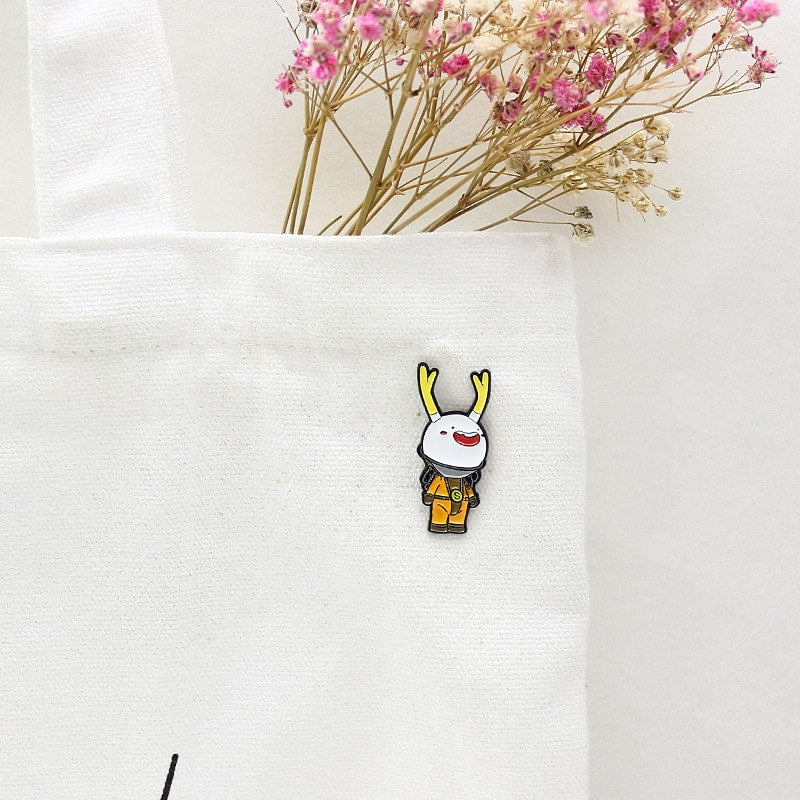 Kawaii Cartoon Antlers Head Brooch.