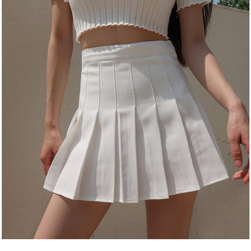 Kawaii White Pleated Skirt