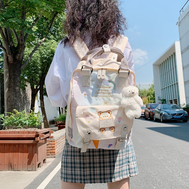 可爱卡通搭扣背包