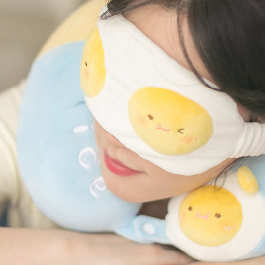 Cute Cartoon Egg Yolk Shading Blindfold