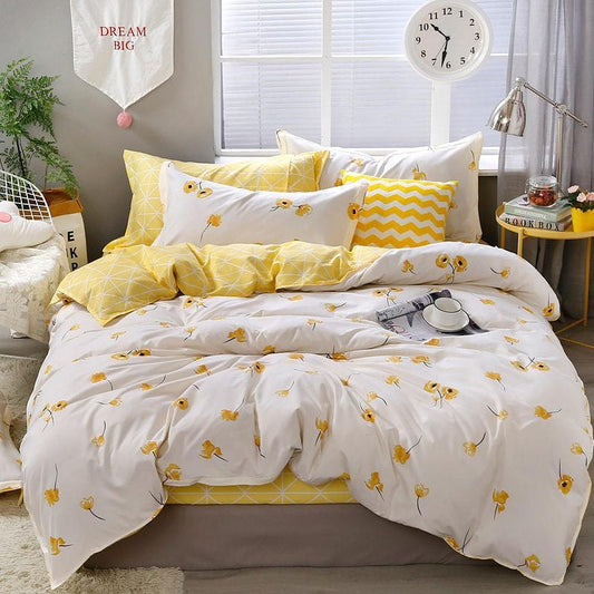 Lucky Clovers Bed Set